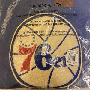 Mitchell & Ness 76ers pullover hoodie